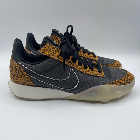 Nike Women's Waffle Racer 2X Leopard Black Sneakers Size US 10 Running Shoes Gym - Picture 1 of 8